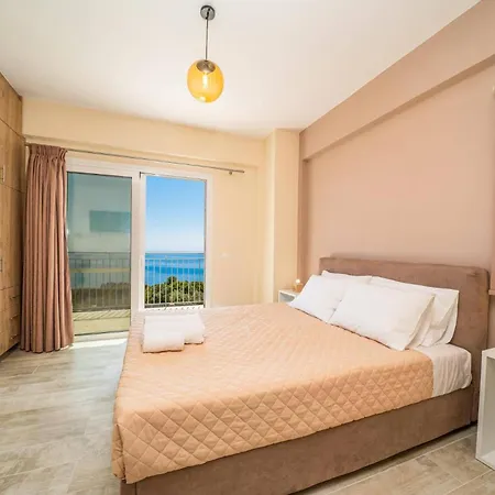 Willa Prasino By Plateies